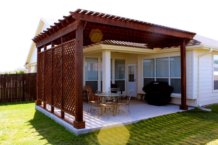 Outdoor structures - Arbor